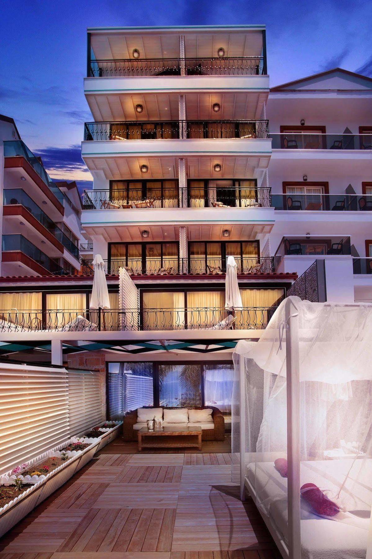 Nur Beach Hotel Κας Εξωτερικό φωτογραφία